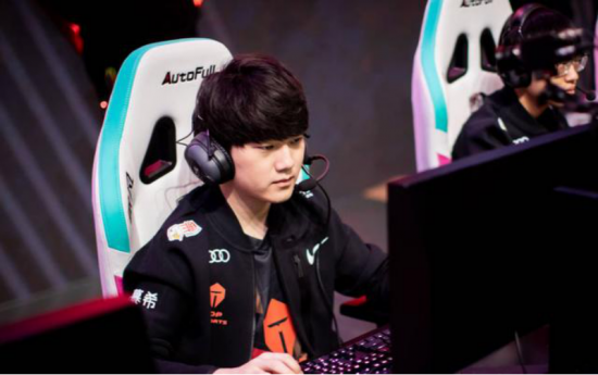 永劫无间手游测试启动 一键连招与AI接管引发期待